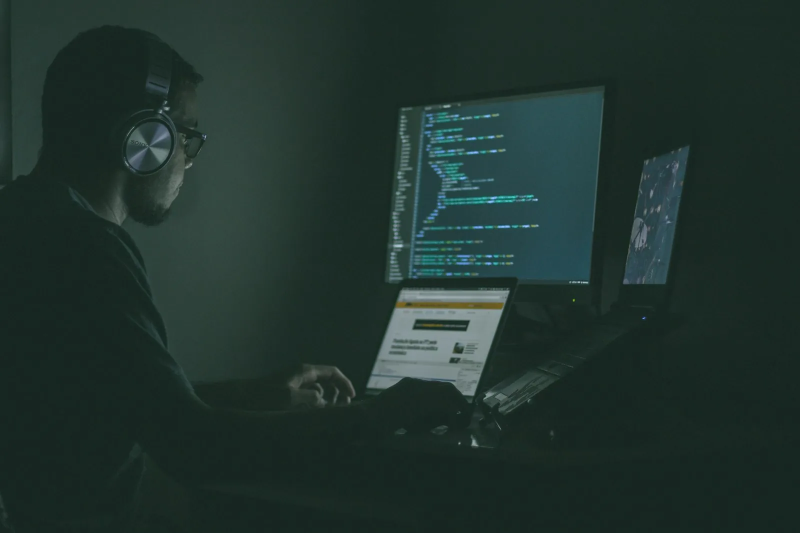CrowdStrike Falcon im Mittelstand: Leitfaden für IT-Leiter (nach dem 2024er Outage)