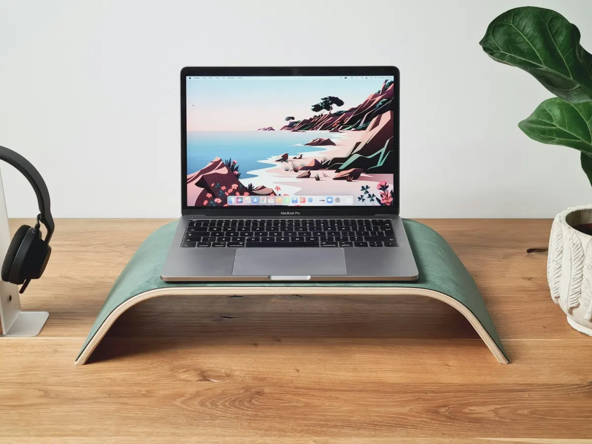 Hardware as a Service — moderner Laptop für Unternehmen mit Intune und Autopilot