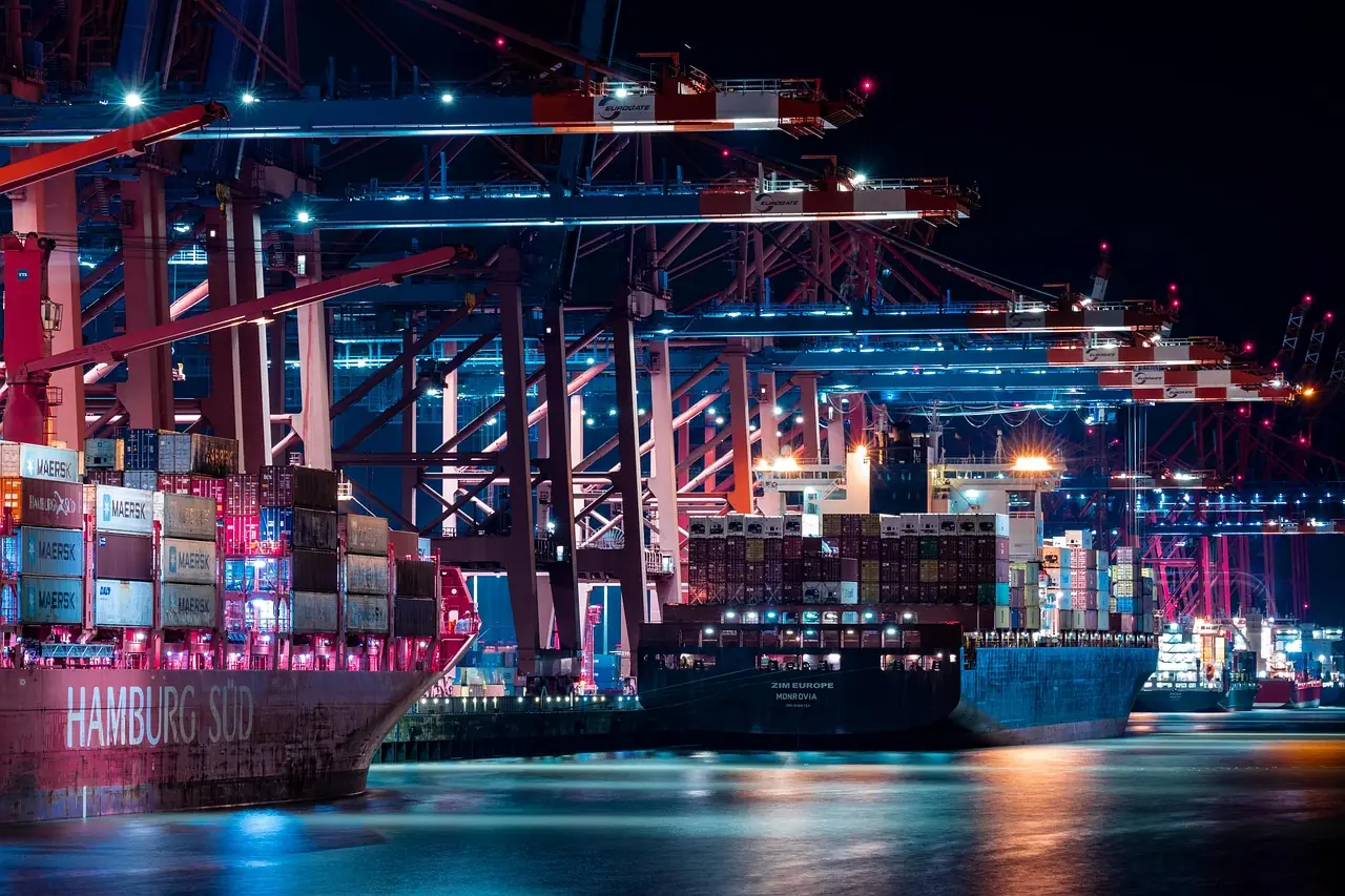 IoT und Supply Chain Management: Wie vernetzte Geräte die Lieferkette optimieren
