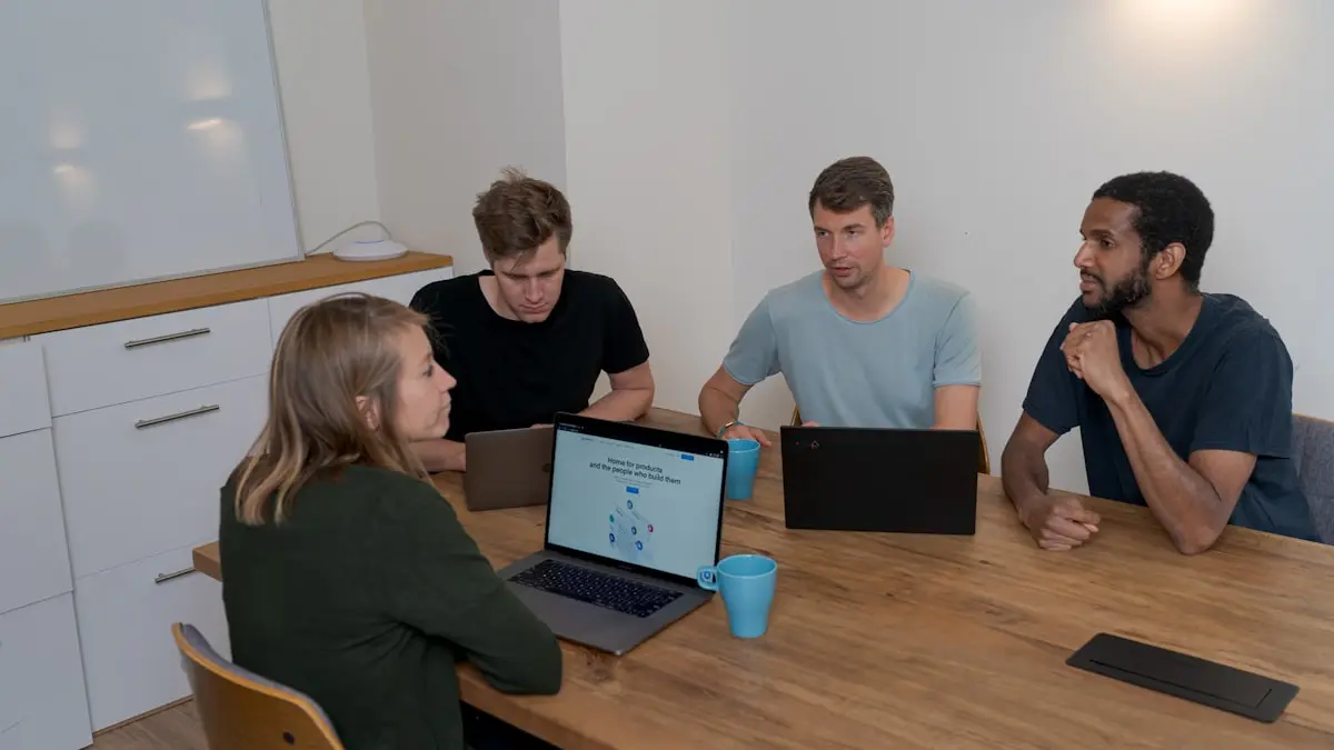 IT-Support Jobs Hamburg 2026: Gehalt, Quereinstieg & Karrierewege