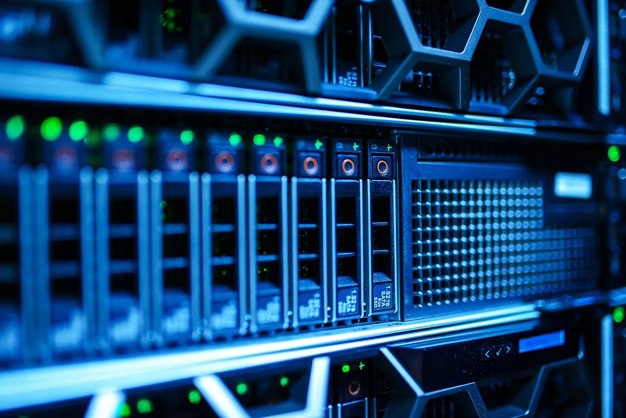 Serverraum Anforderungen für kleine Unternehmen: Was CEOs 2026 wissen müssen