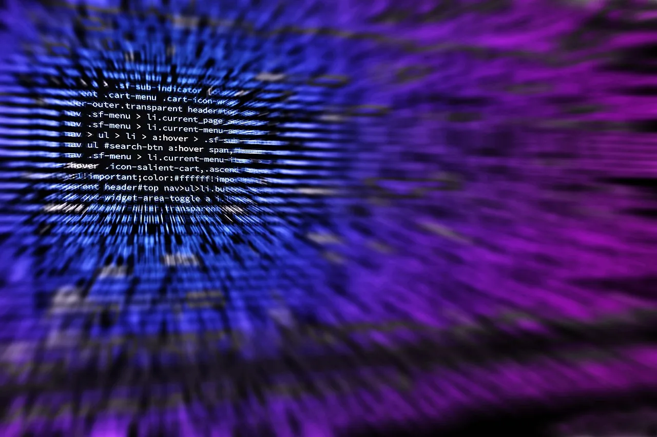 Spyware, Viren, Malware: Unterschiede & Schutz für KMU 2026