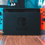 black and red nintendo switch